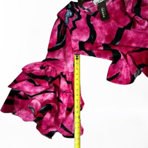NWT Kate Hewko Runway to Reality Pink/Black Ruffled Sleeve Blouse Top SZ OS - Picture 9 of 11
